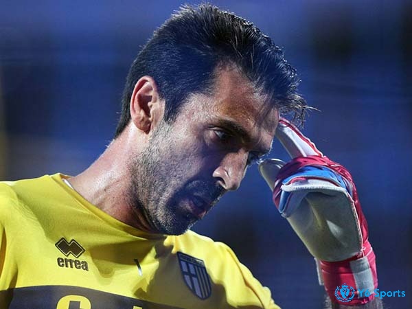 Gianluigi Buffon là cầu thủ có số lần ra sân nhiều