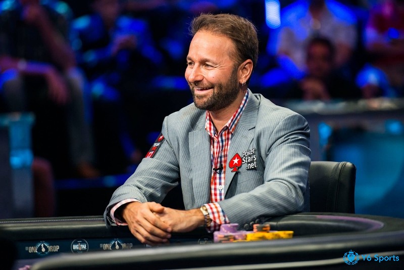 Daniel Negreanu với khả năng chơi bài tốt và được mọi người mệnh danh là thần bài thế giới