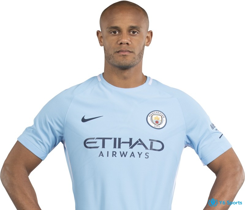 Top hậu vệ hay nhất C2 Vincent Kompany - hậu vệ hàng đầu của Manchester City