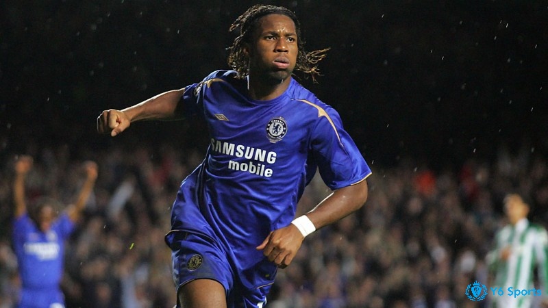 Drogba cùng đồng đội Chelsea có được chức vô địch CL