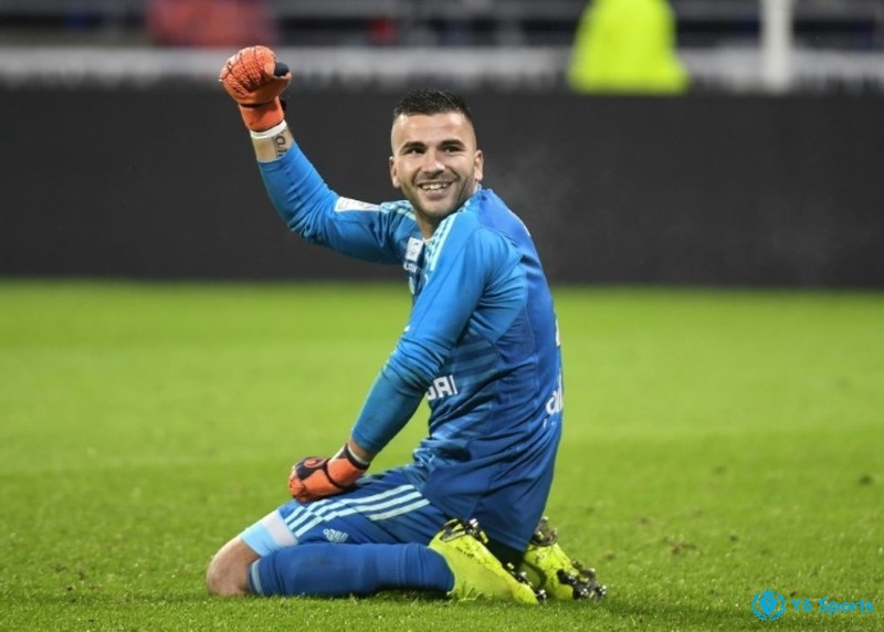 Anthony Lopes giữ vị trí số 2 về số lần giữ sạch lưới trong giải Ligue 1