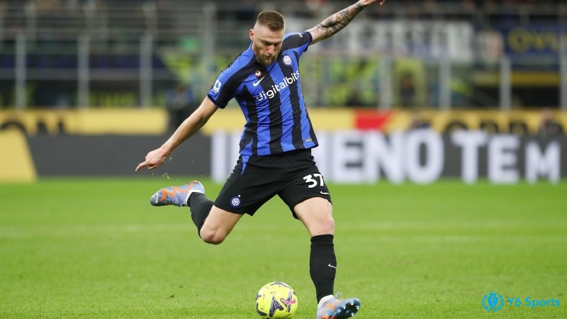 Milan Škriniar là một trung vệ với khả năng phòng vệ vô cùng ấn tượng 