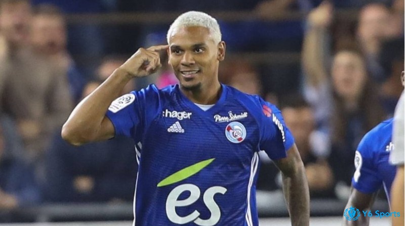 Top trung vệ hay nhất Ligue 1 - Kenny Lala (Strasbourg)