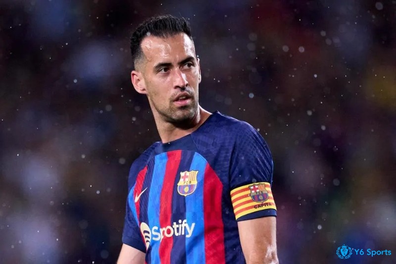 Sergio Busquets Burgos là một tiền vệ có khả năng kiểm soát bóng hay nhất C1