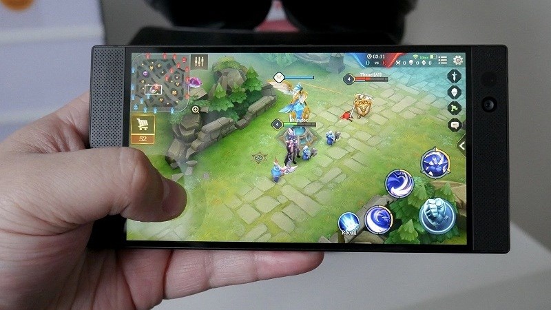 Game Multiplayer online battle arena trên mobile hay nhất